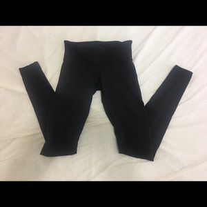 Lululemon leggings size 4
